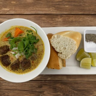 Curry Beef with Bread