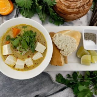 Curry Tofu with Bread